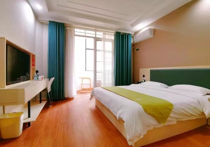 Hotelli Greentree Alliance Southwest Xingyi City Magic East Road