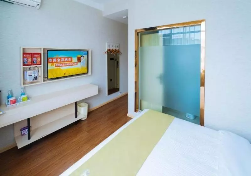 Hotelli Greentree Alliance Southwest Xingyi City Magic East Road