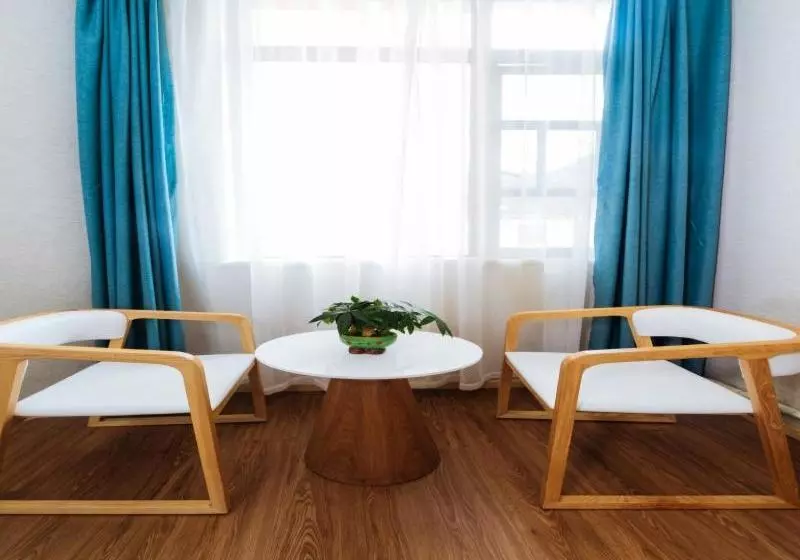 Hotelli Greentree Alliance Southwest Xingyi City Magic East Road