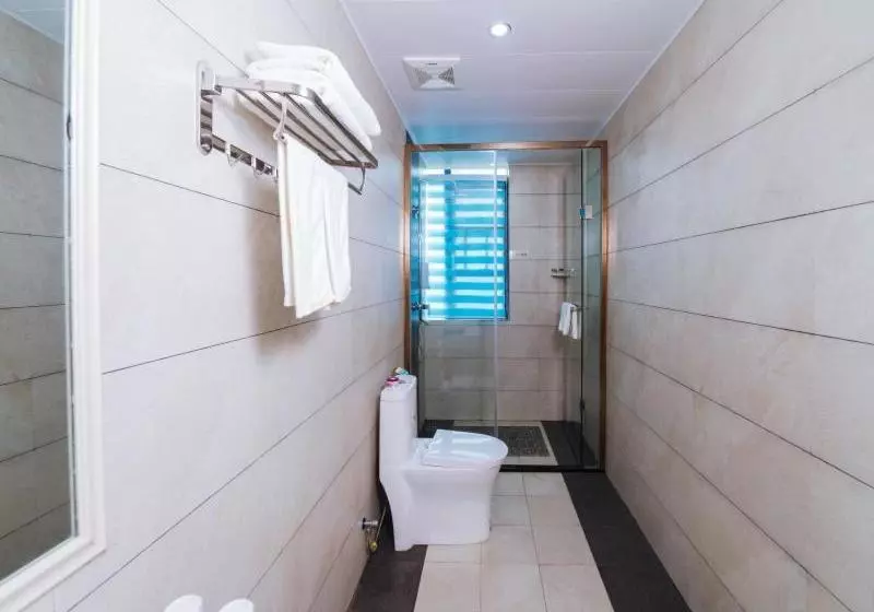 Hotelli Greentree Alliance Southwest Xingyi City Magic East Road