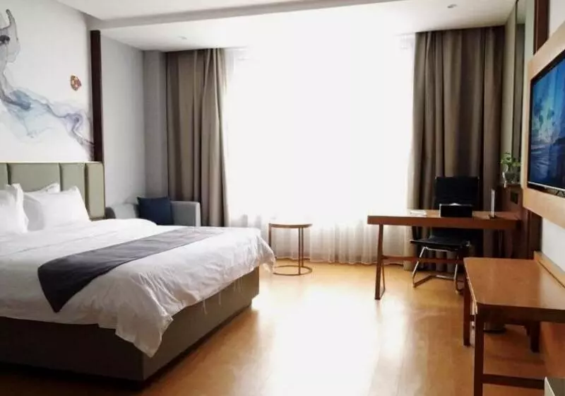 Hotelli Greentree Eastern Xiangyang Zhongyuan Xi Road