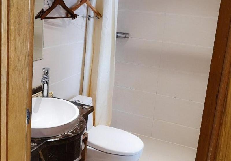 Отель Greentree Inn Jiansu Lianyungang Tongguan North Road Pedestrian Express