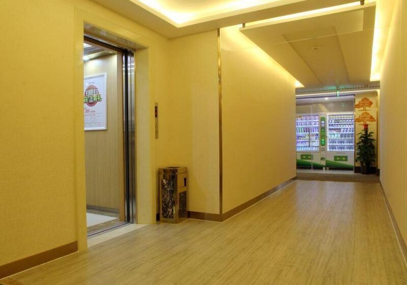 בית מלון כפרי Greentree Inn Shanghaibaoshan District Tieshan Road Youyi Road