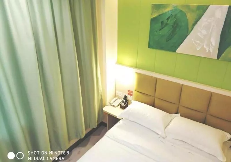 Hotelli Shell Wuhan City Wuhan University