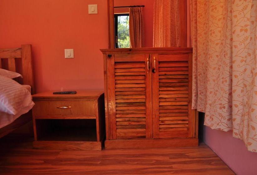 هتل Valley View Inn