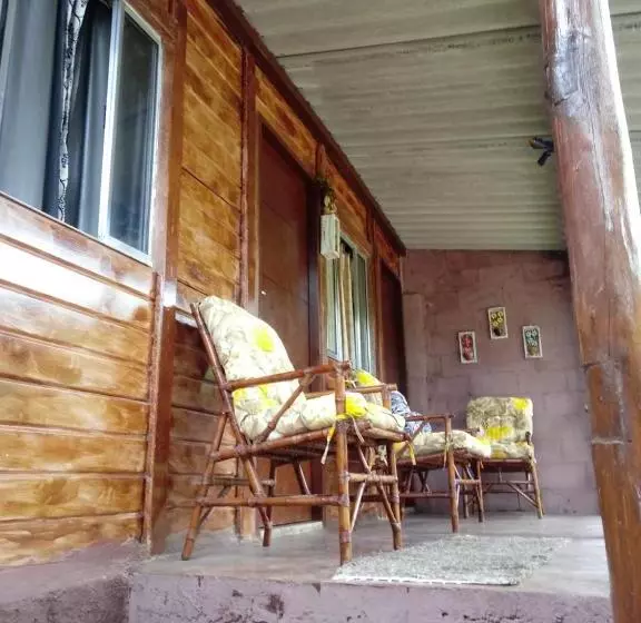 ペンション Chalés Shamballa