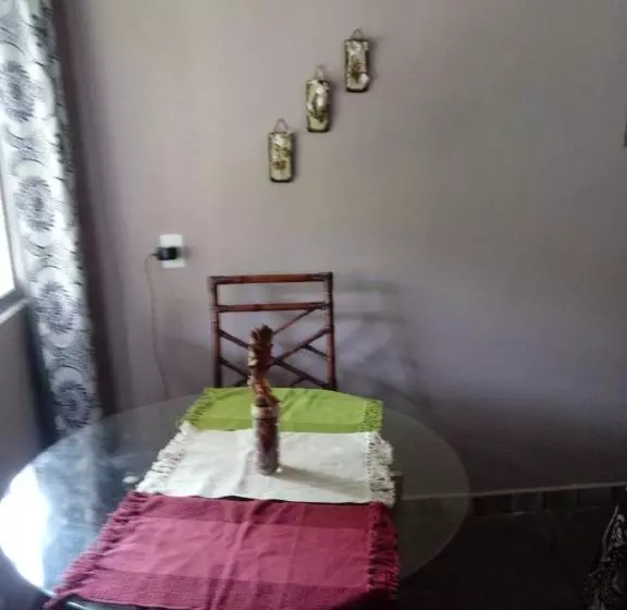 ペンション Chalés Shamballa