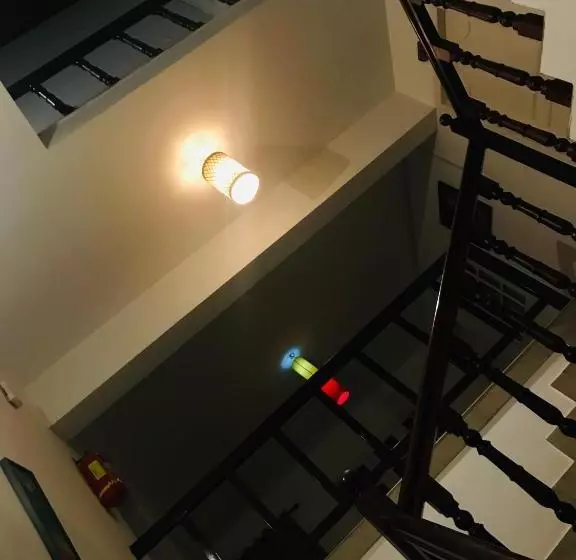 ペンション Mangosteen Holidays