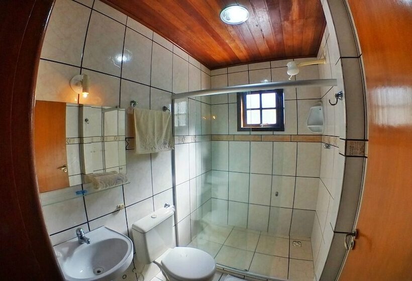 پانسیون Raio De Sol Pousada & Camping