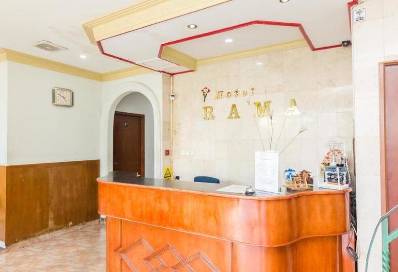 فندق Oyo 2422 Rama