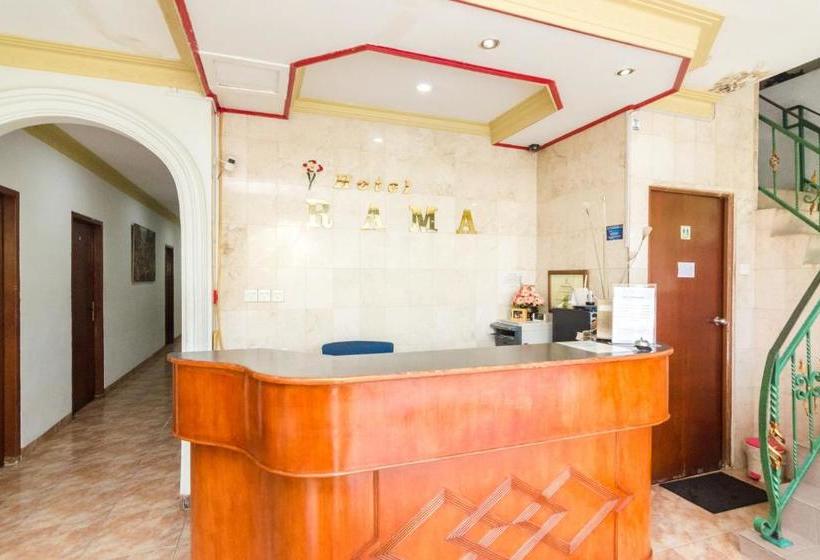 فندق Oyo 2422 Rama