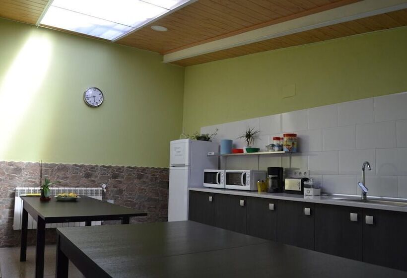 Albergue Valle Nonaya   Hostel