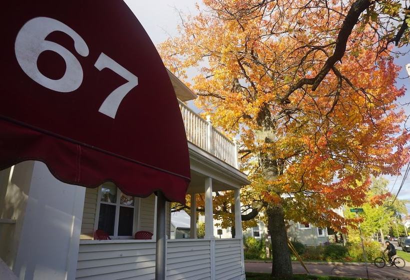 مبيت وإفطار Auberge Au Bois Dormant Inn