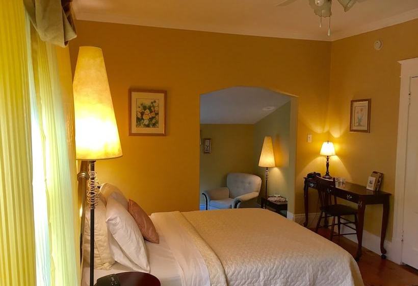 مبيت وإفطار Auberge Au Bois Dormant Inn