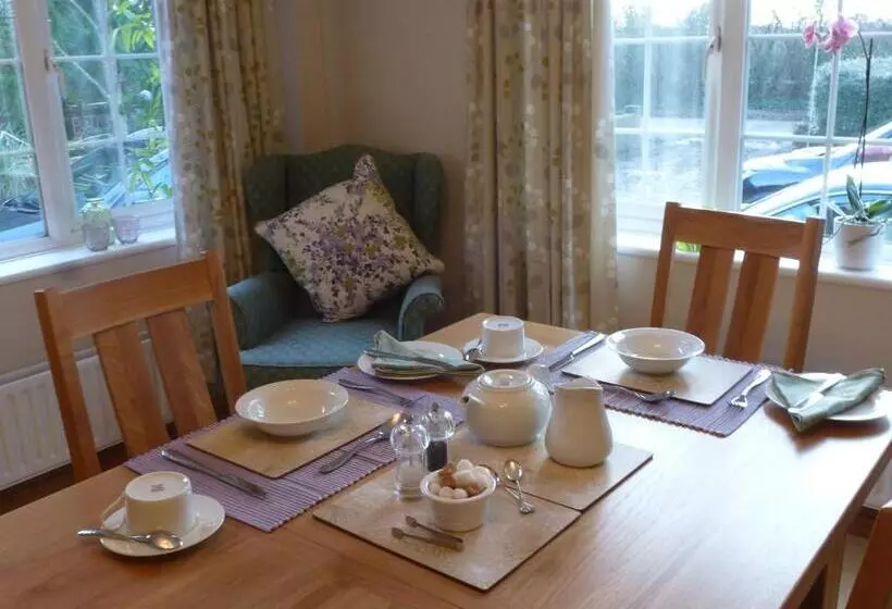 Aamiaismajoitus (B&B) Ha Penny Acre