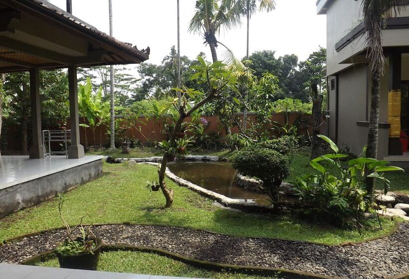 Bed and Breakfast Indraprastha 2 Bungalow