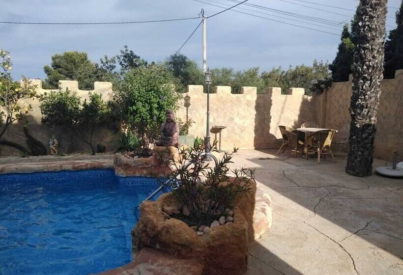 Castillo De Dona Maria