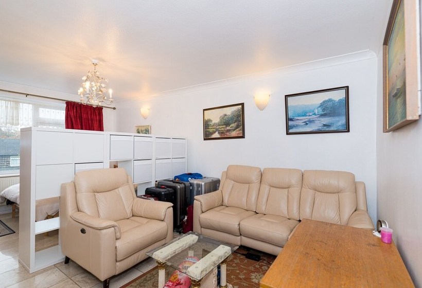 Forest View Bright Apartment