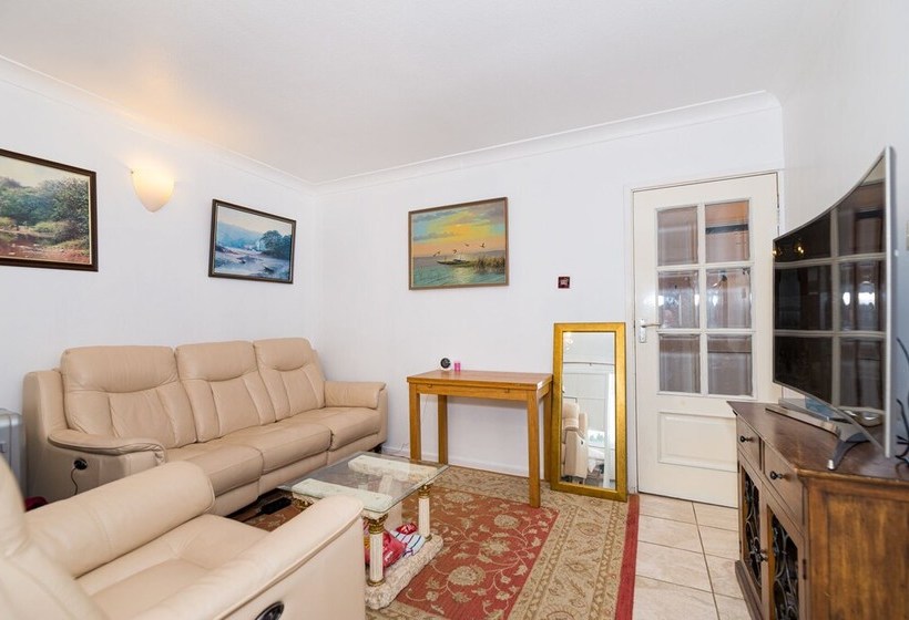 Forest View Bright Apartment