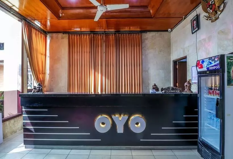 ホテル Dewata Indah By Oyo Rooms