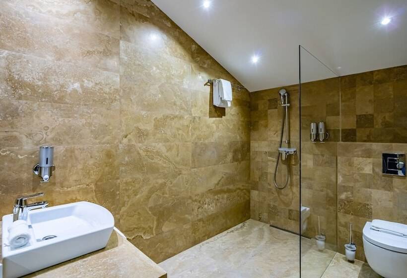 בית מלון כפרי Fg