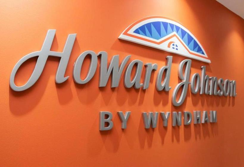 Отель Howard Johnson By Wyndham Lima Miraflores Larco