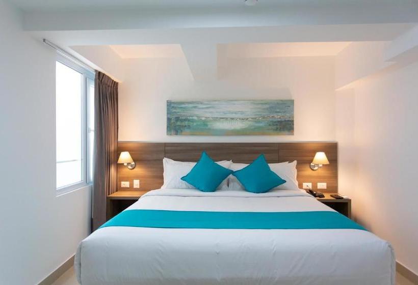 Отель Howard Johnson By Wyndham Lima Miraflores Larco