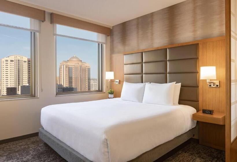 בית מלון כפרי Hyatt Place Houston Downtown