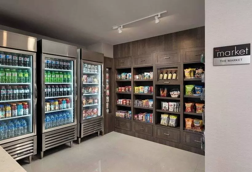 هتل Residence Inn Richmond