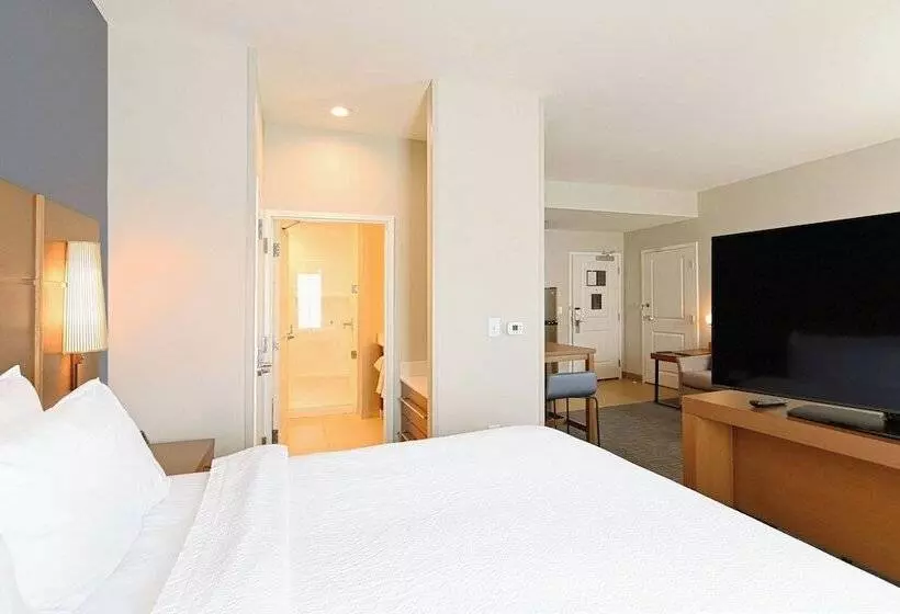 هتل Residence Inn Richmond