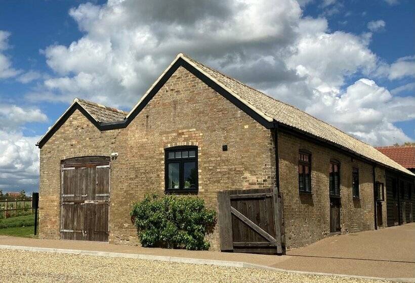 Hotel The Yard @ Pringle Farm