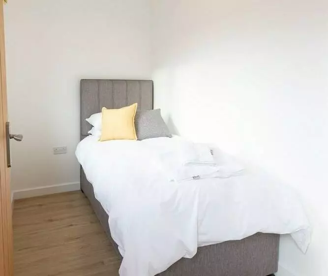 Hotelli The Yard @ Pringle Farm