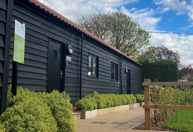 Hotel The Yard @ Pringle Farm