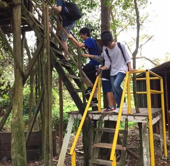 בית מלון כפרי Uk Farm Agro Resort