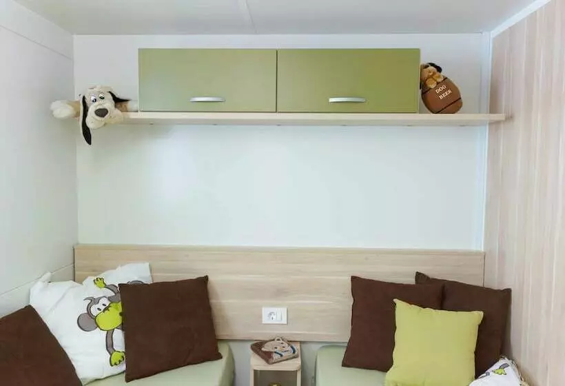 Hotelli Victoria Mobilehome Camping Dole