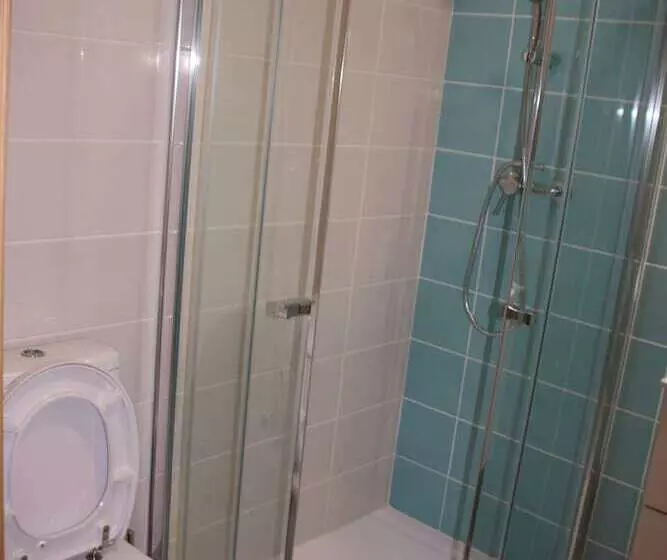 House Of Orchids With Pátio