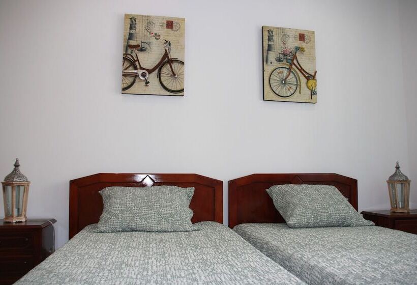 House Of Orchids With Pátio