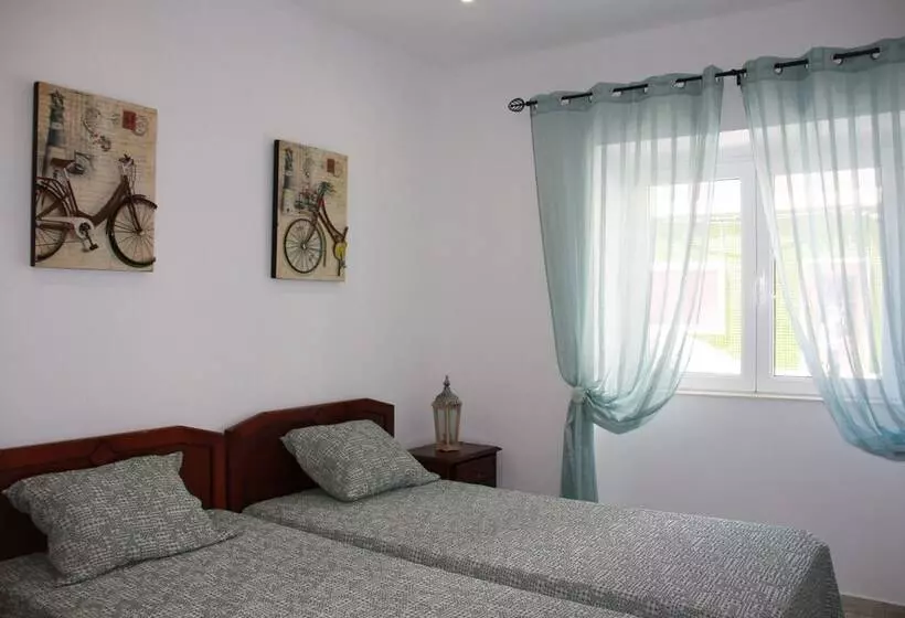 House Of Orchids With Pátio