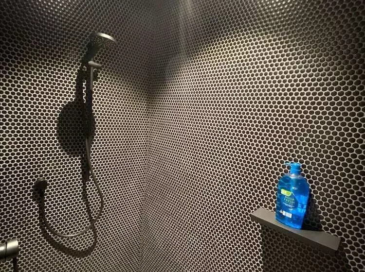 New Luxury 3bedroom Townhouse Cityview