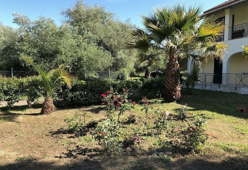 پانسیون La Casa De Dalia