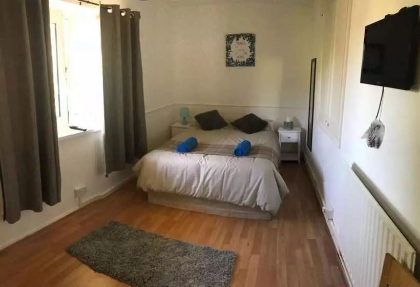 پانسیون St. Vincent Guest House