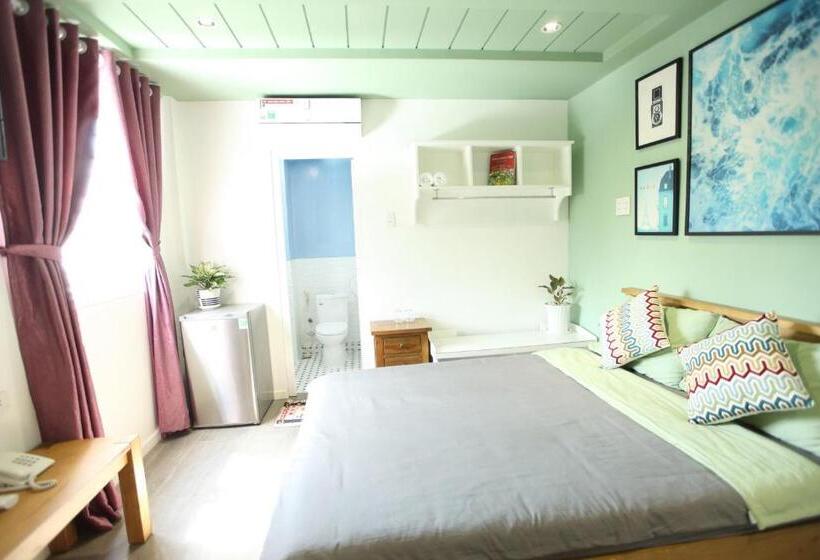 Sleep Box Hostel Phú Quốc