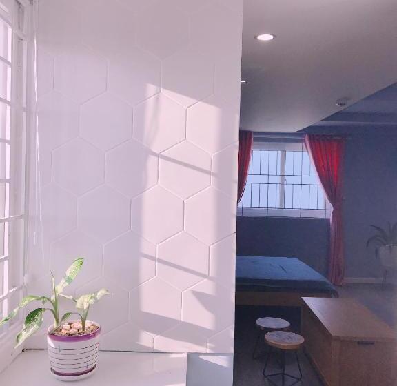 Sleep Box Hostel Phú Quốc