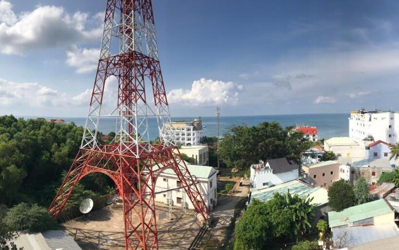 Sleep Box Hostel Phú Quốc