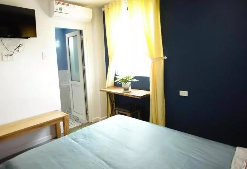 Sleep Box Hostel Phú Quốc