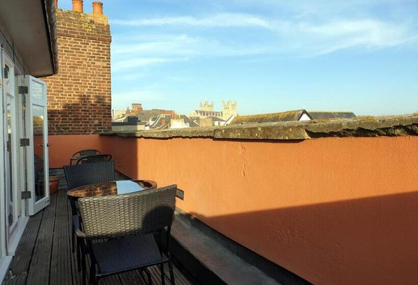 Stunning Exeter Apartment