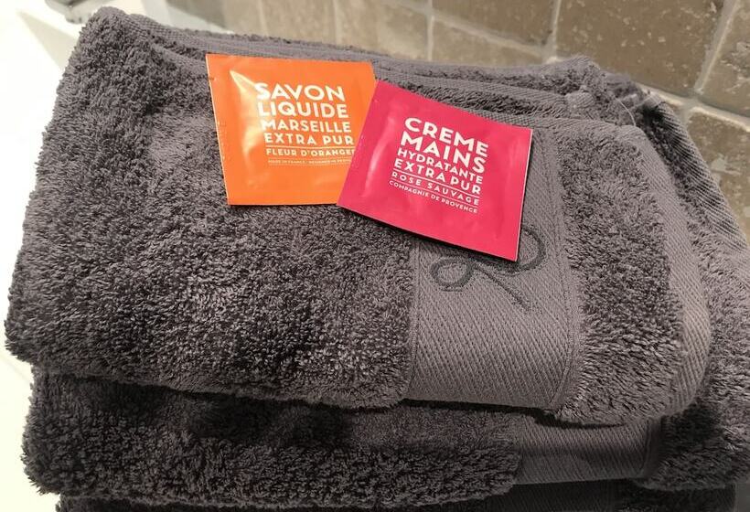 住宿加早餐 Mas De La Fadeto