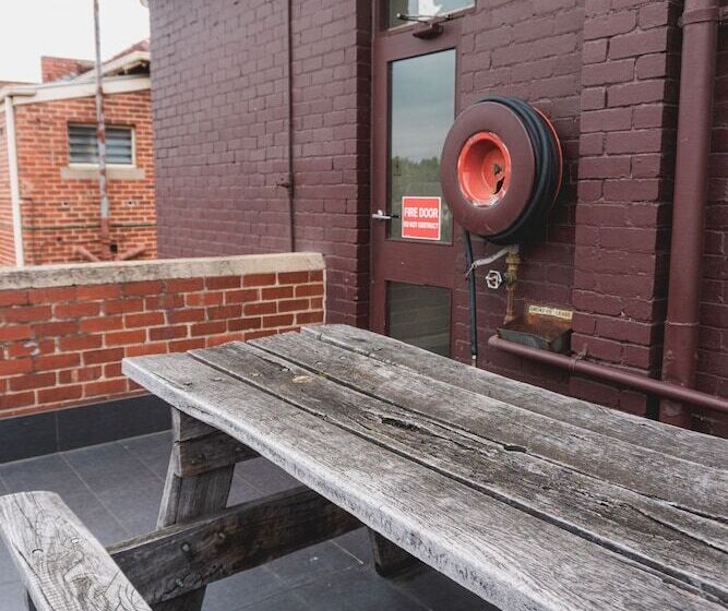 Хостел Royal Derby