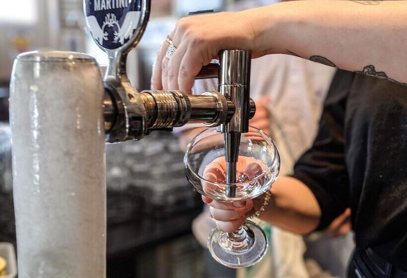 Хостел Royal Derby