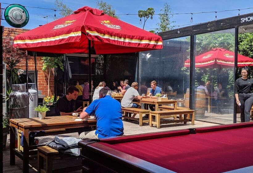 Хостел Royal Derby